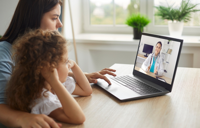 mother and daughter telehealth